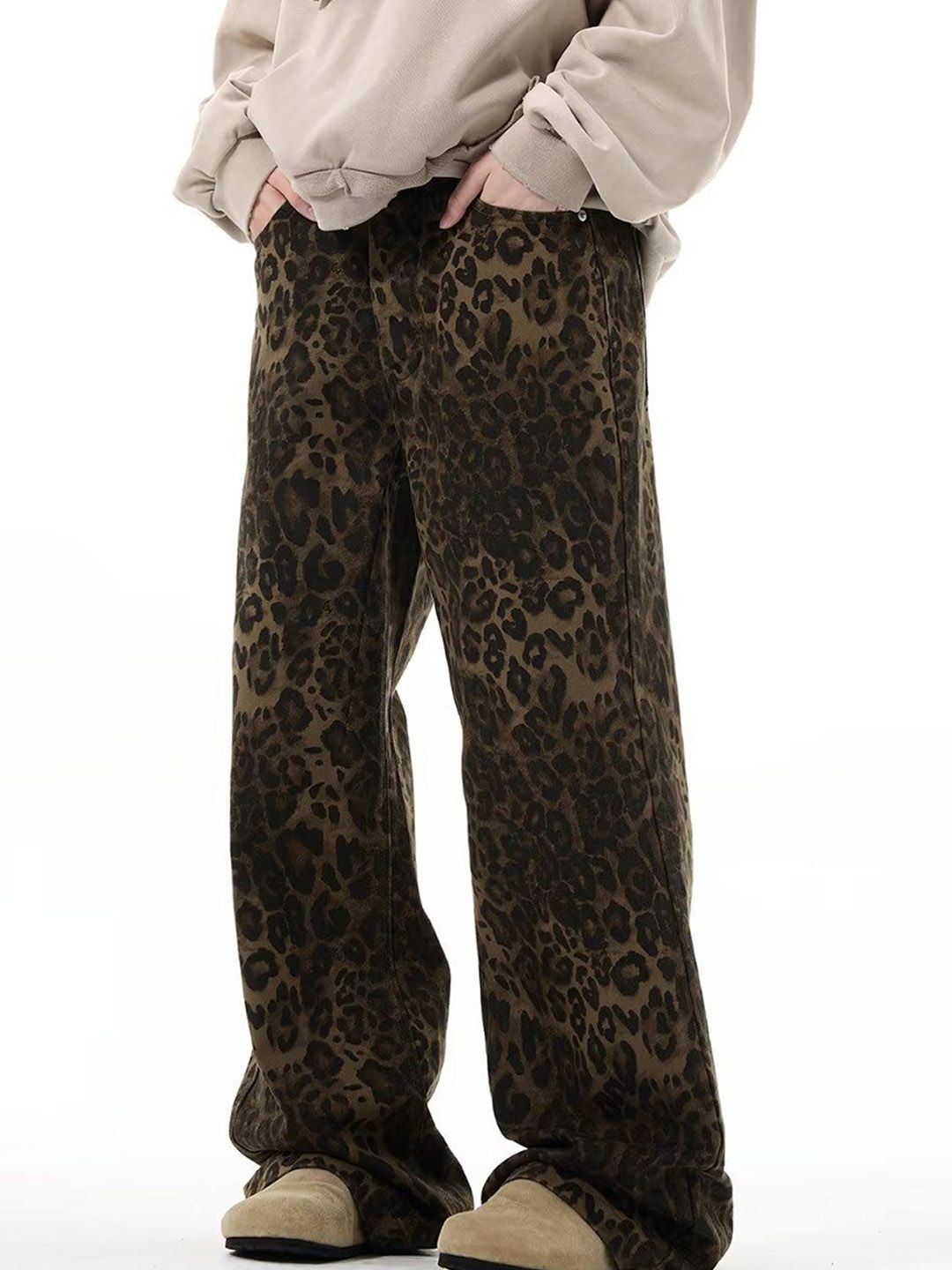 Men Relaxed Fit Mid-Rise Jeans
