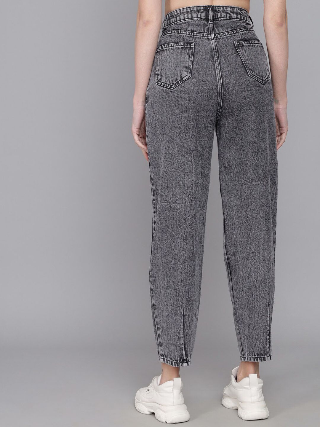 Women Grey Jean Mom-Fit High-Rise Heavy Fade Pure Cotton Jeans