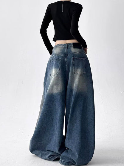 Women Wide Leg Mid-Rise Light Fade Jeans