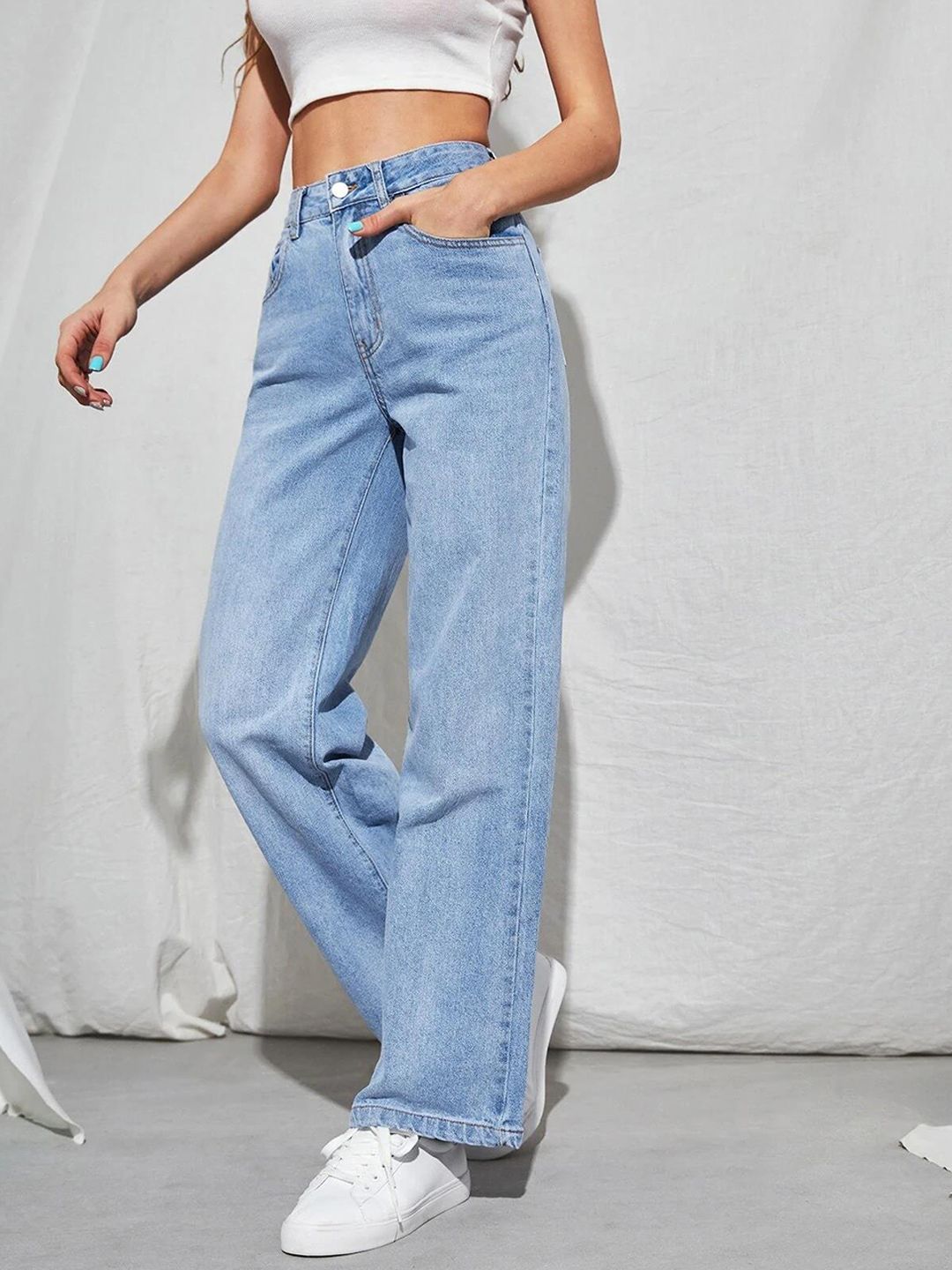 Blue Women Jean Straight Fit High-Rise Heavy Fade Stretchable Jeans