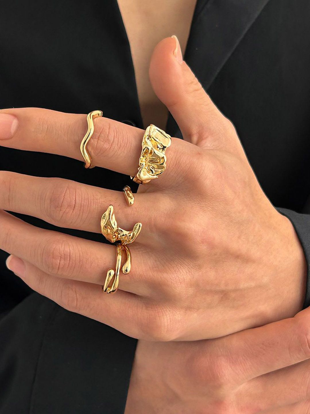 Men Set Of 4 Gold-Plated Finger Rings