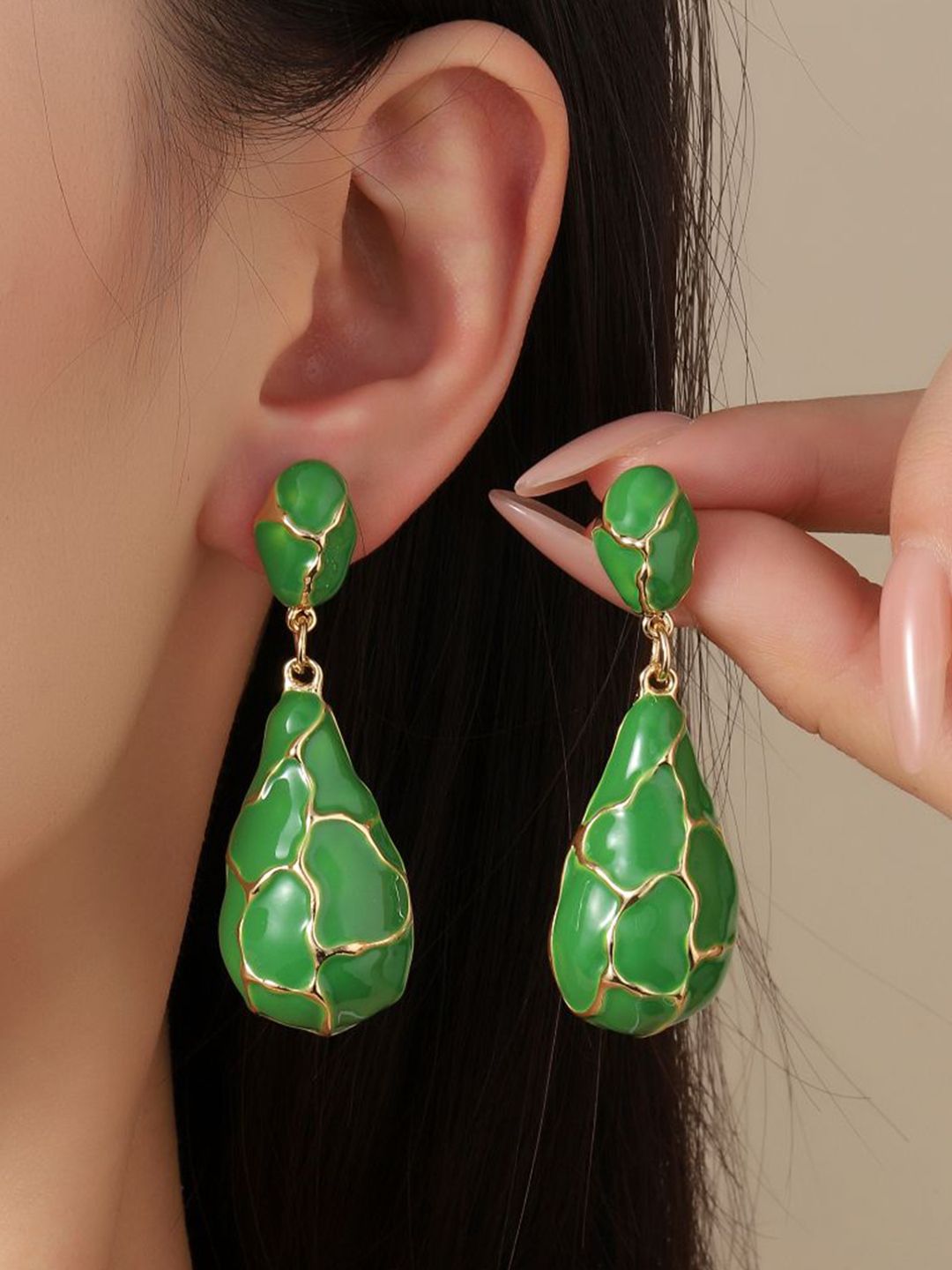 SALTY Pack of 2 Women Earthy Enamel Luxury Gold Earring