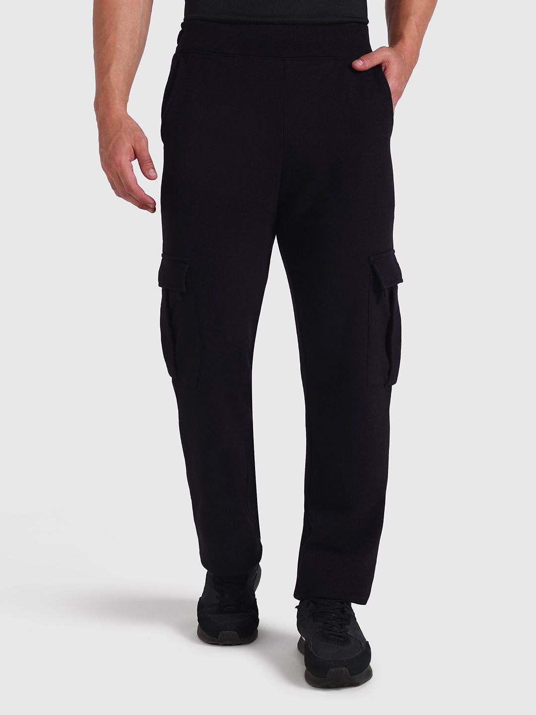 Men Mid-Rise Cargos