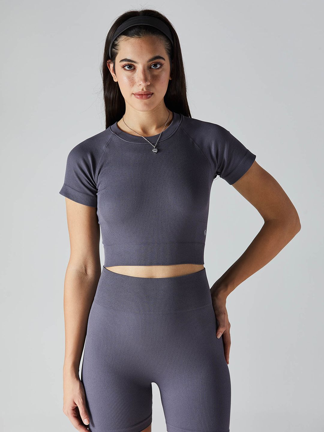Ash Pulse Cropped T-Shirt