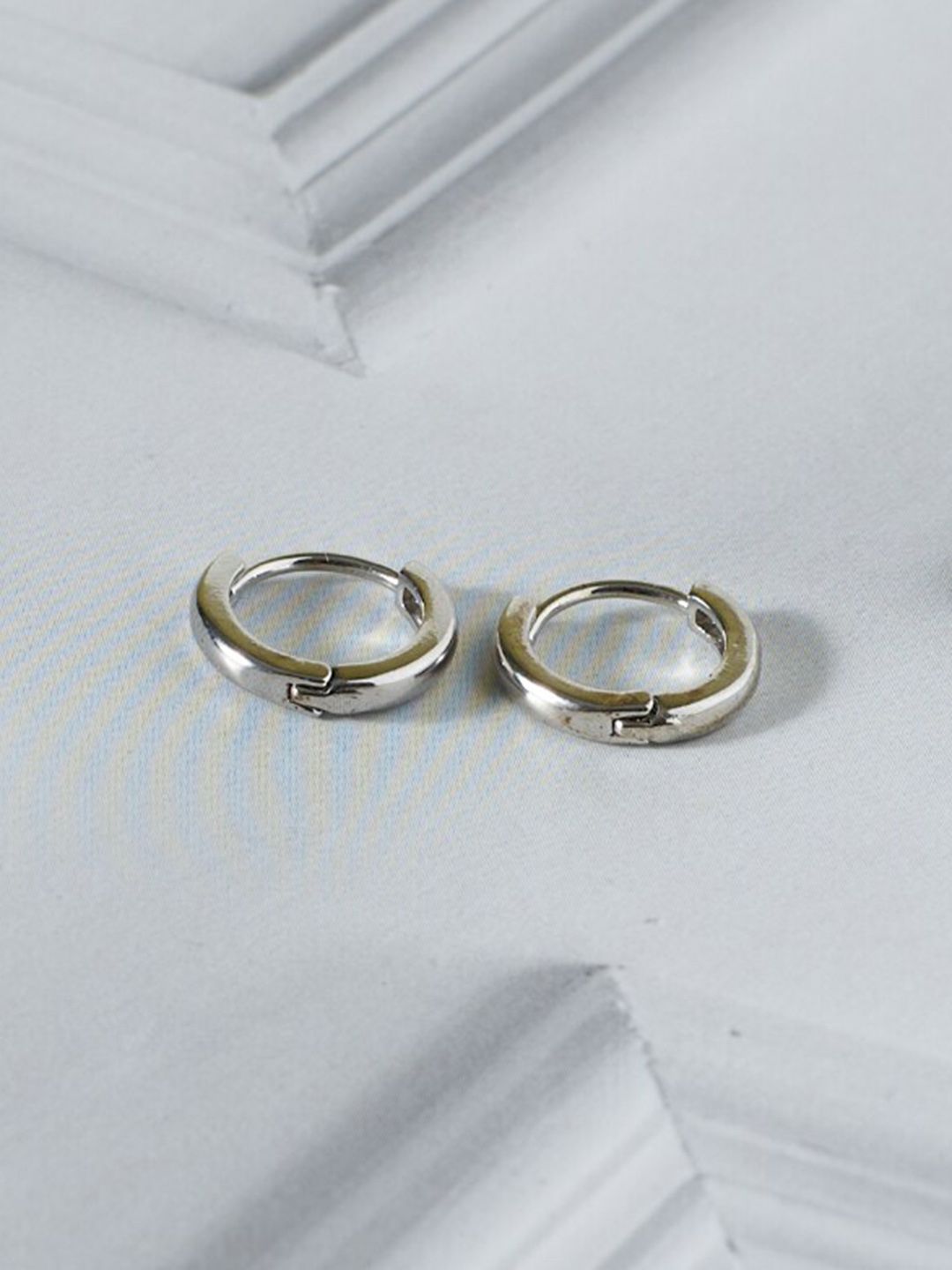 SALTY Men Circular Hoop Earrings
