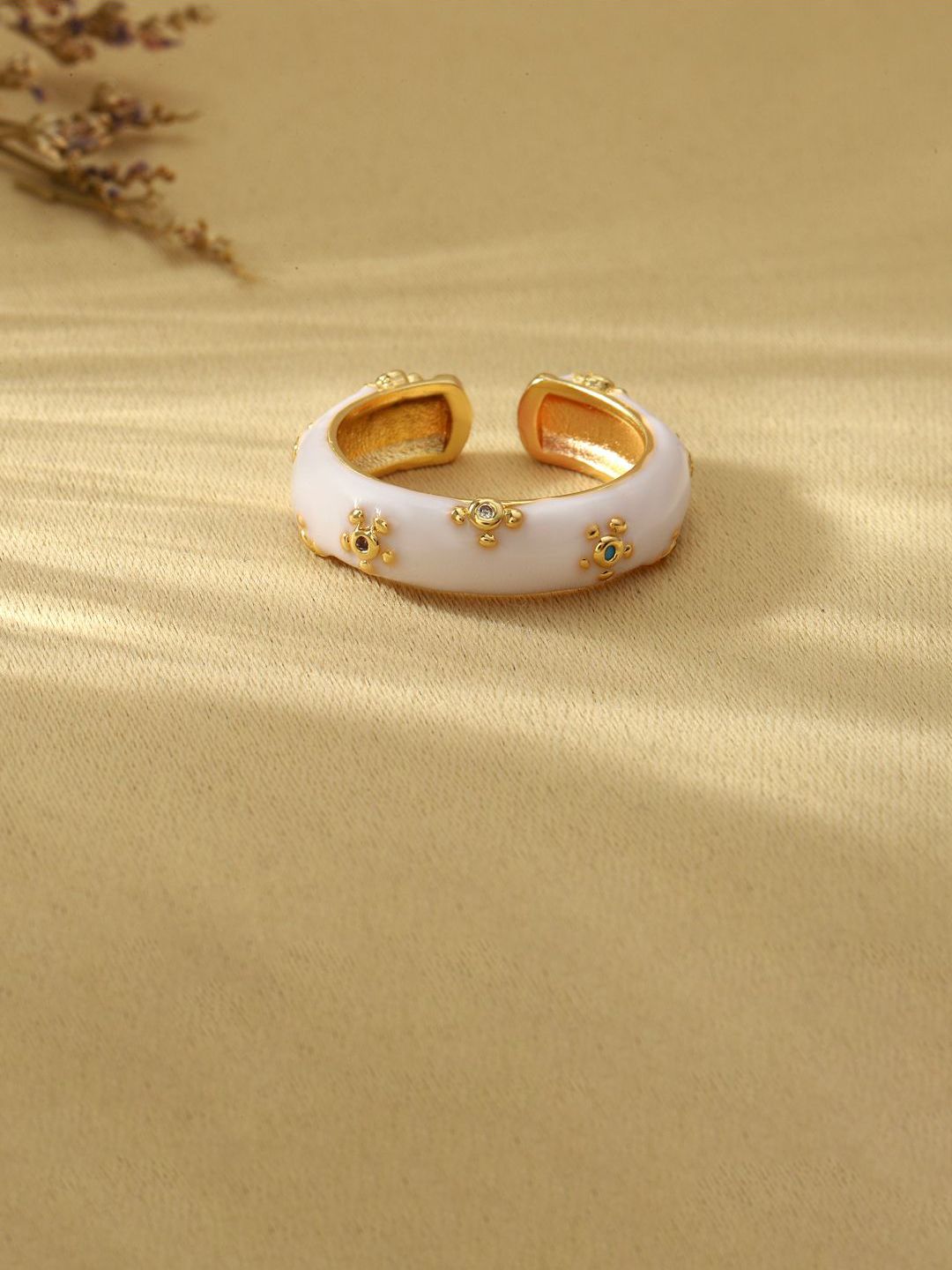 SALTY Gemline Contrast Adjustable Finger Ring
