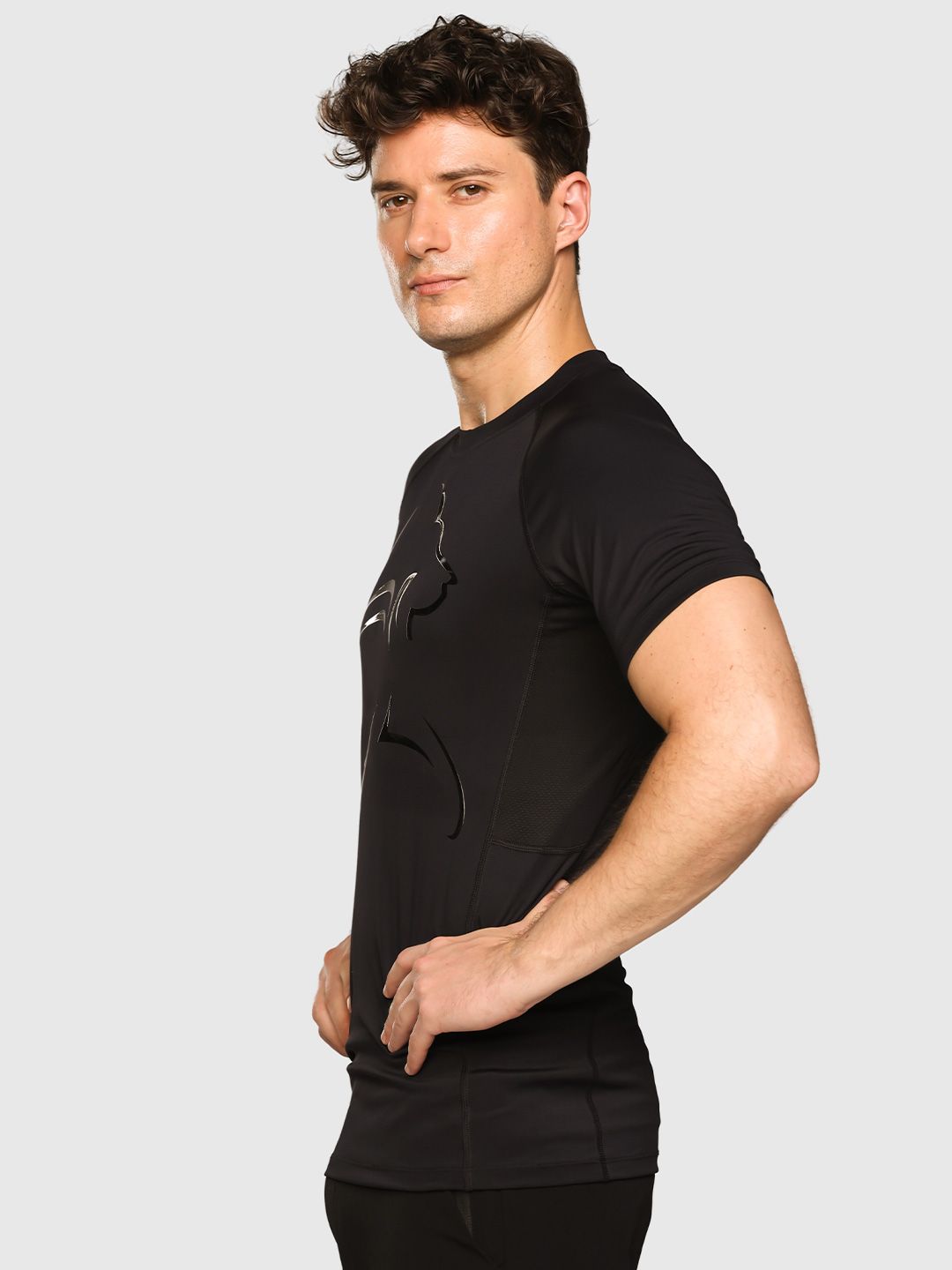 Men Graphic Printed Round Neck Compression T-shirt