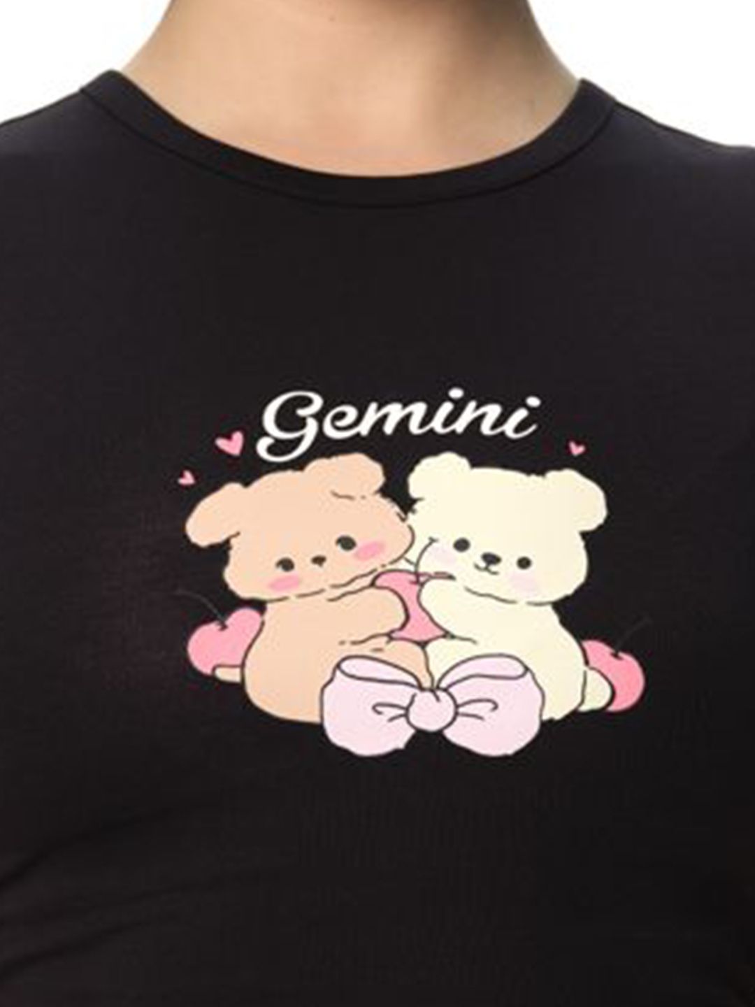 Women Printed Extended Sleeves Pockets Slim Fit T-shirt