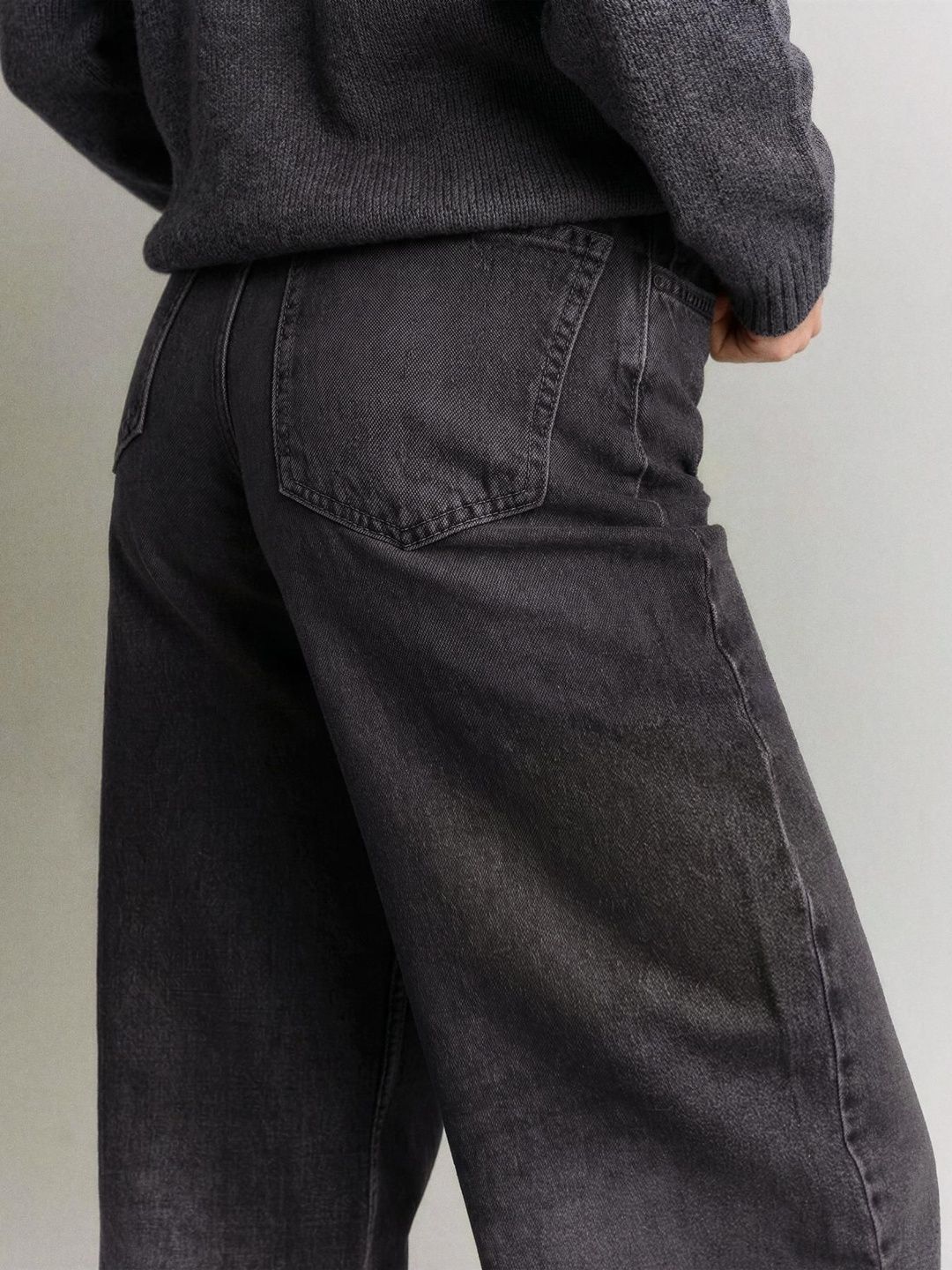 Women High-waist barrel jeans