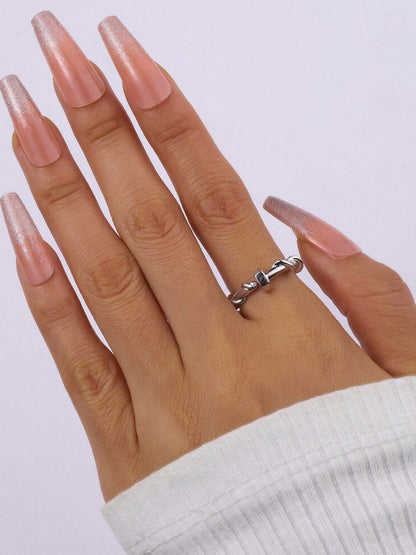 SALTY Twisted Street Finger Ring