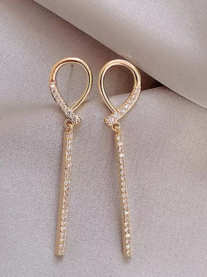 SALTY  Waterdrop Shape Studs Earrings