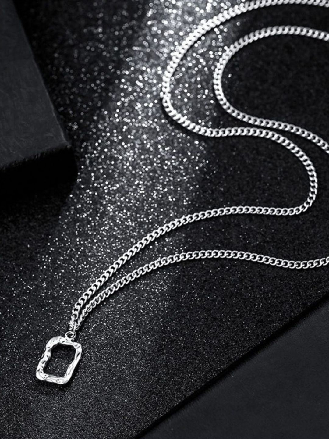 SALTY Men Square Pendants with Chains