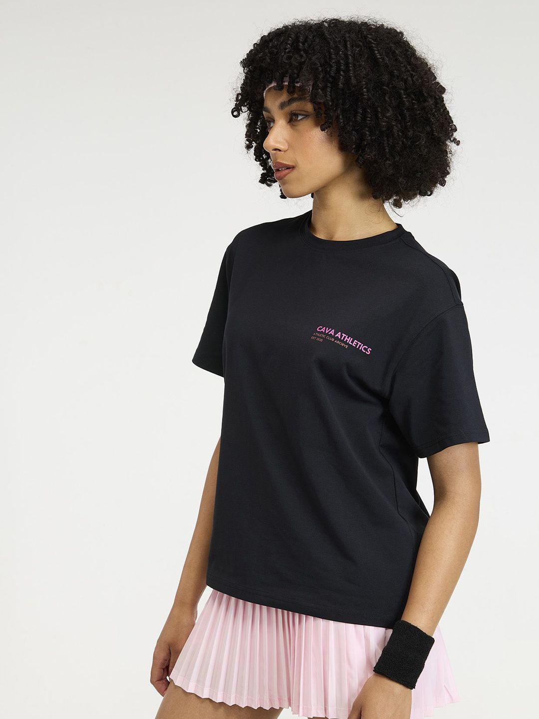 Women Black Serve Side Oversized Printed Cotton-Spandex Tee