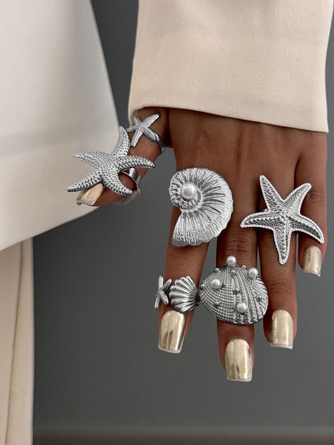 Women Set Of 6 Silver Plated Finger Rings
