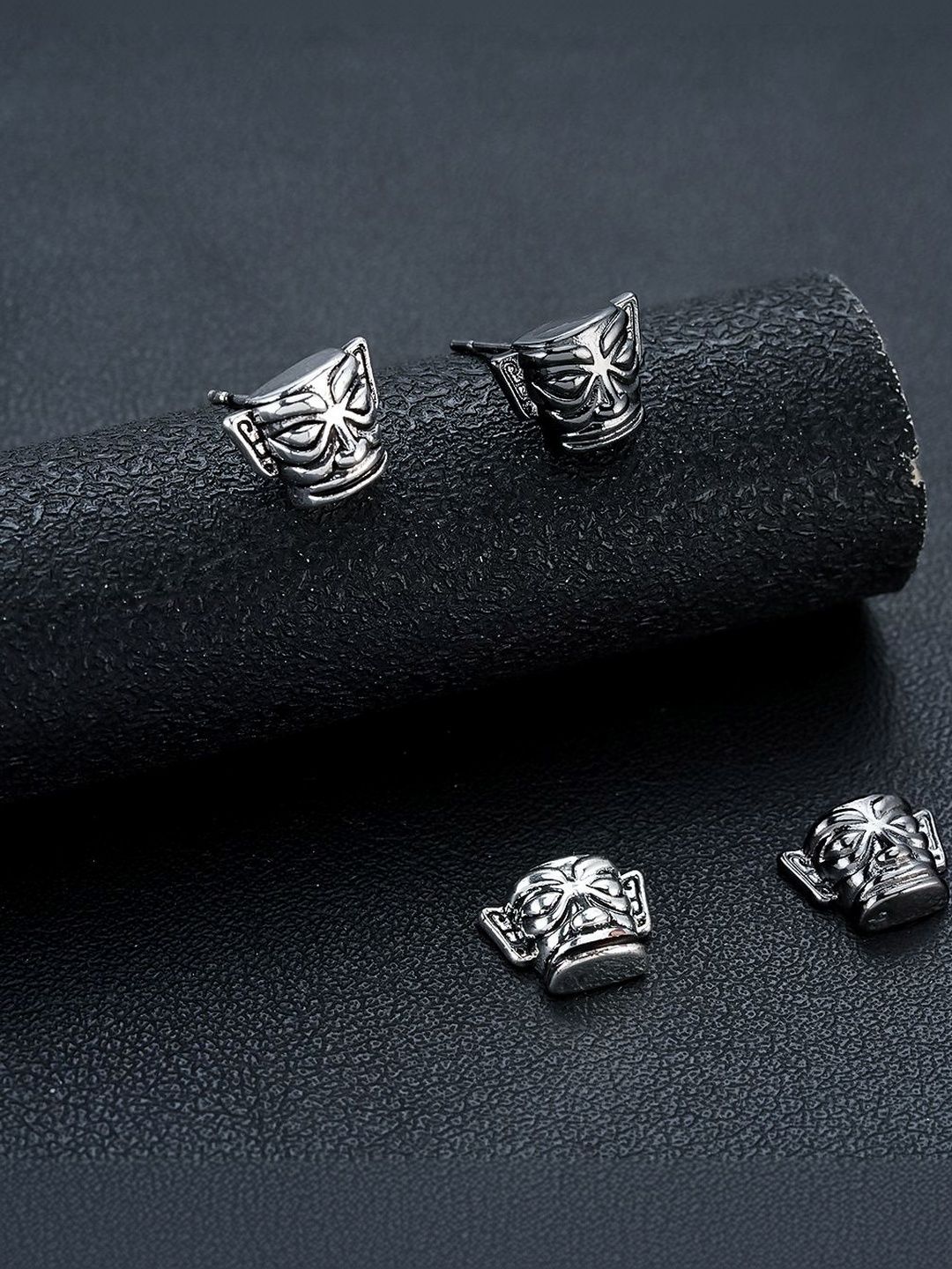 Classic Studs Earrings