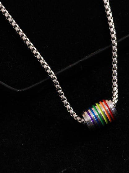 SALTY Men Rainbow Rotate -Shaped Pendants With Chains