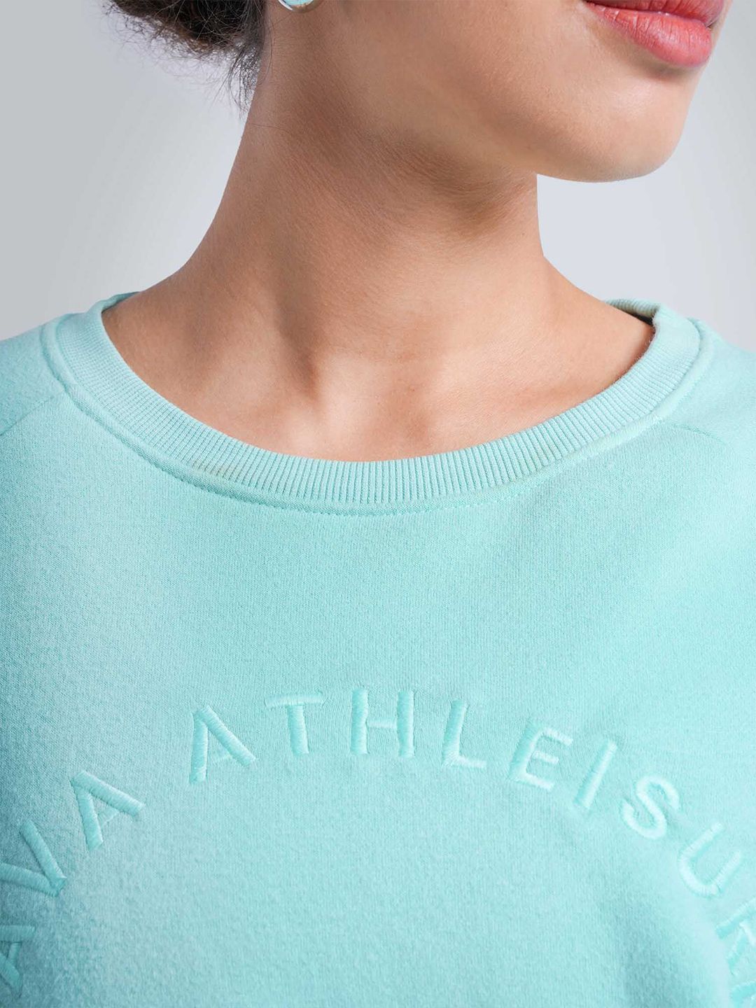 Women Round Neck Long Sleeves Sweatshirt