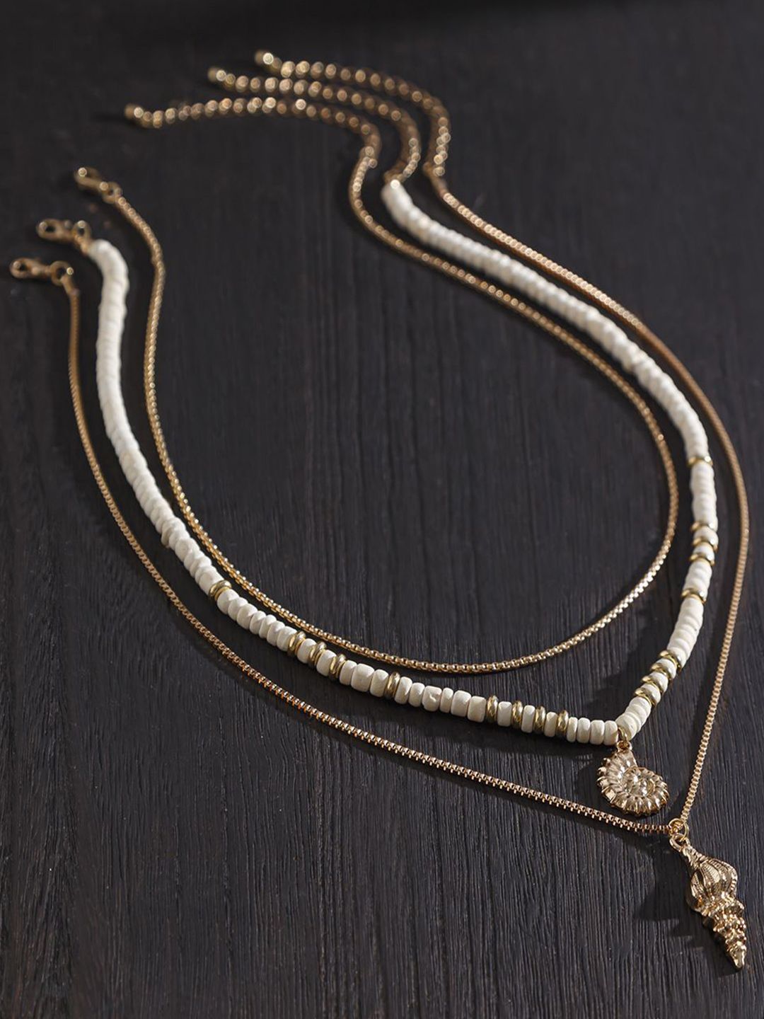 Gold-Plated Artificial Baeded MInimal Necklace