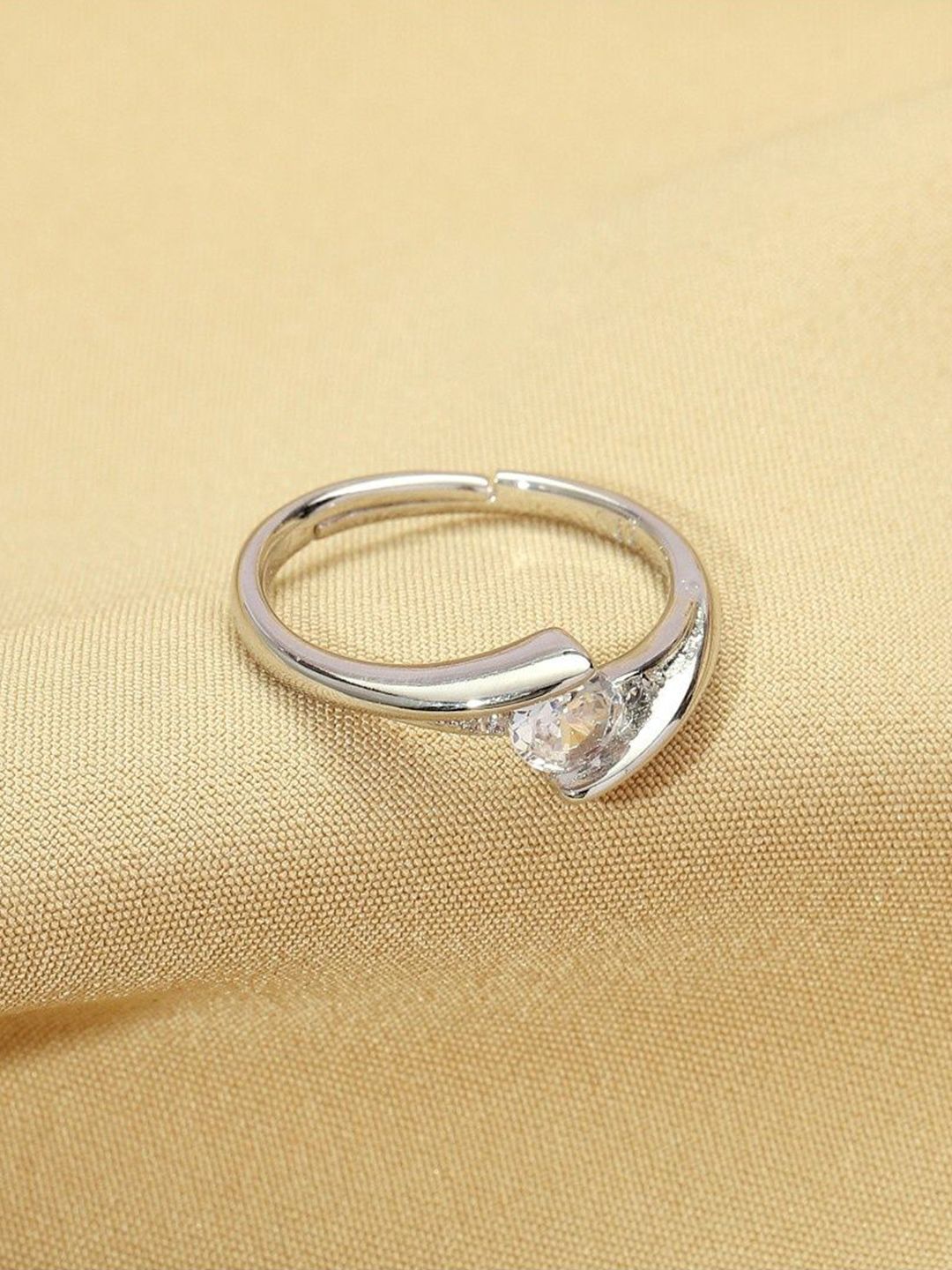 SALTY Set Of 2 Crystal Bliss Delicate Ring For Girlfriend & Boyfriend