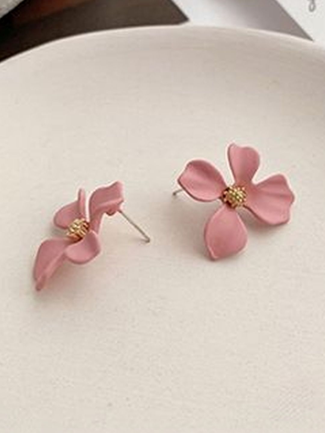 Floral Studs Earrings