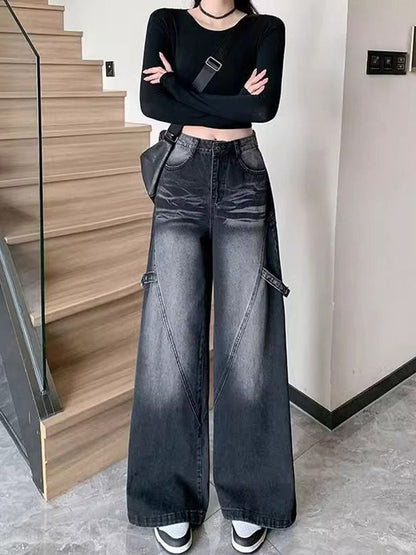Women Baggy Fit Mid-Rise Light Fade Jeans