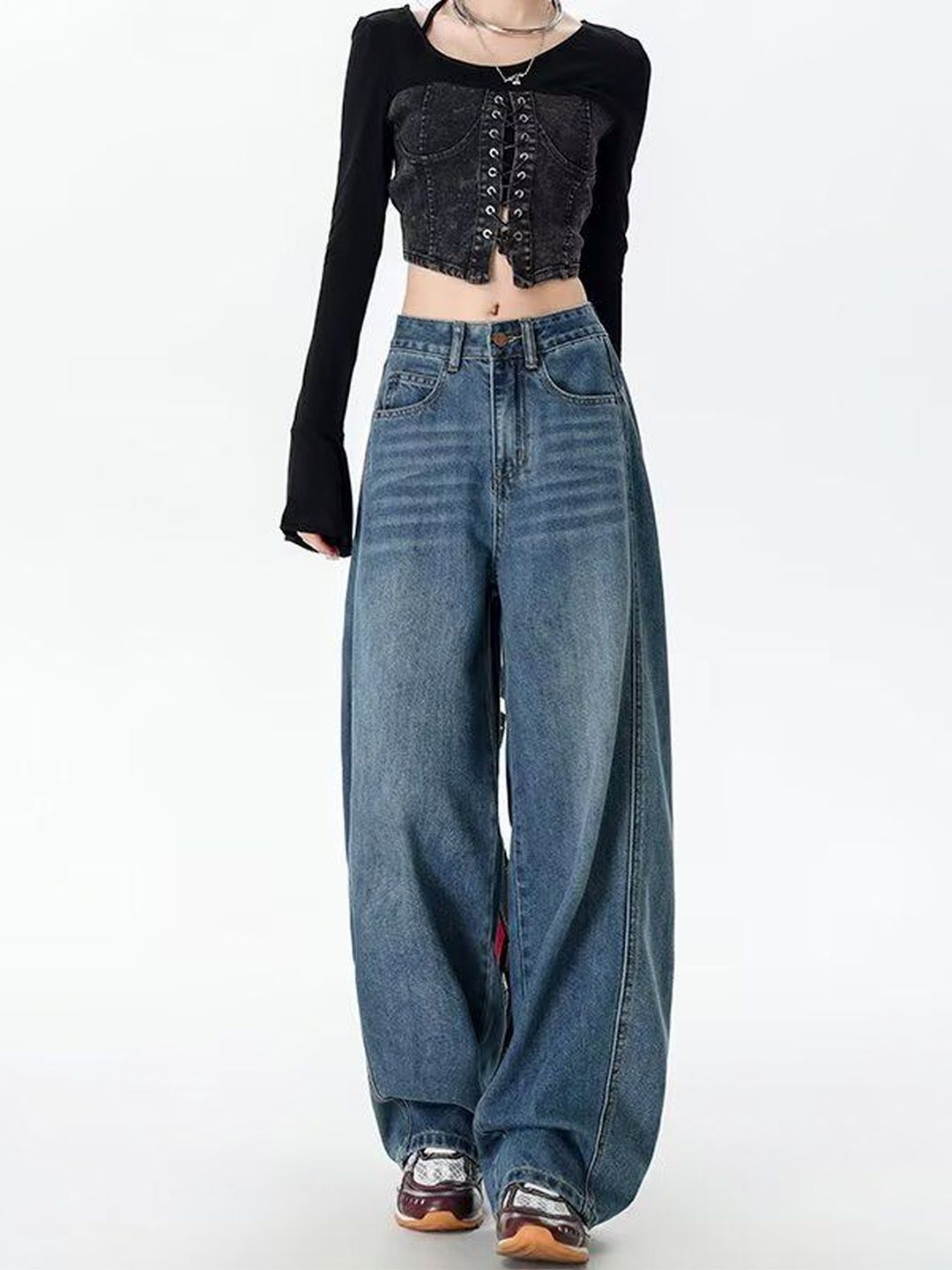 Women Wide Leg Mid-Rise Light Fade Jeans