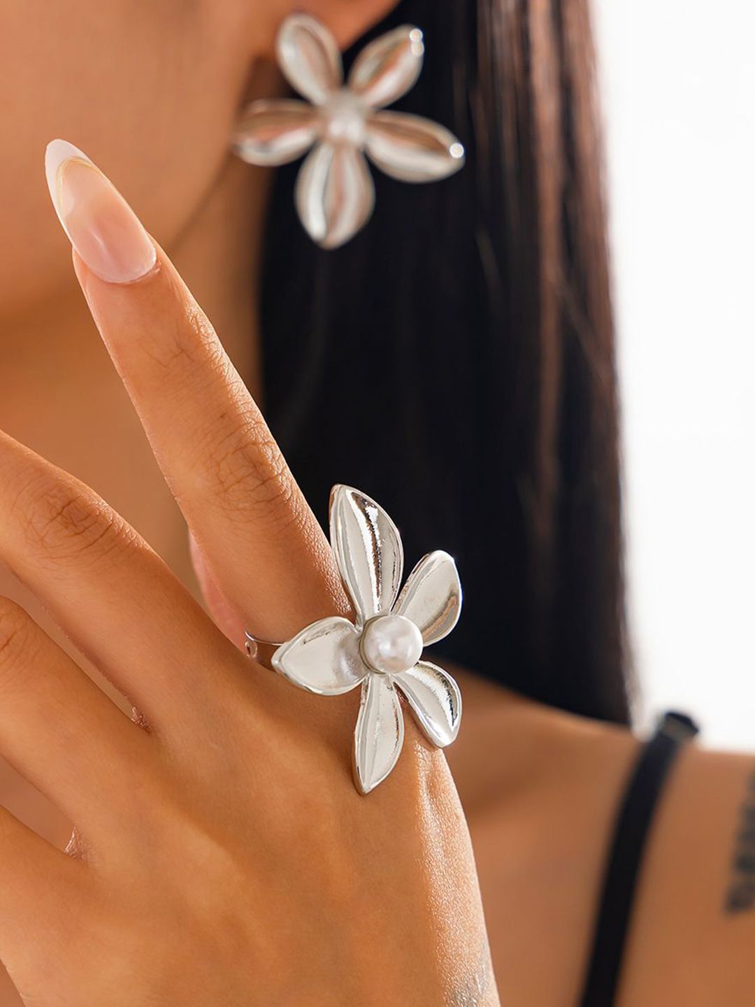 Set Of 2 Silver Plated Beaded Floral Shaped Studs with Finger Ring