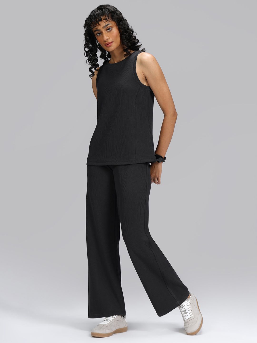 Women Relaxed High-Rise RibSupreme Wide Leg Regular Pants