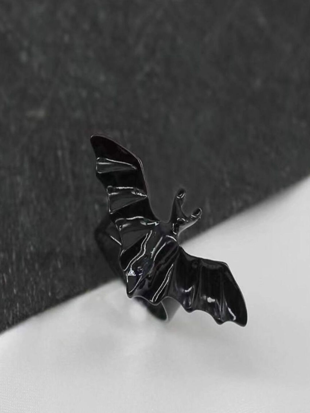 SALTY Gold-Plated Adjustable Vampire Flight Finger Ring