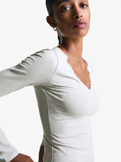 Long sleeve lace T-shirt