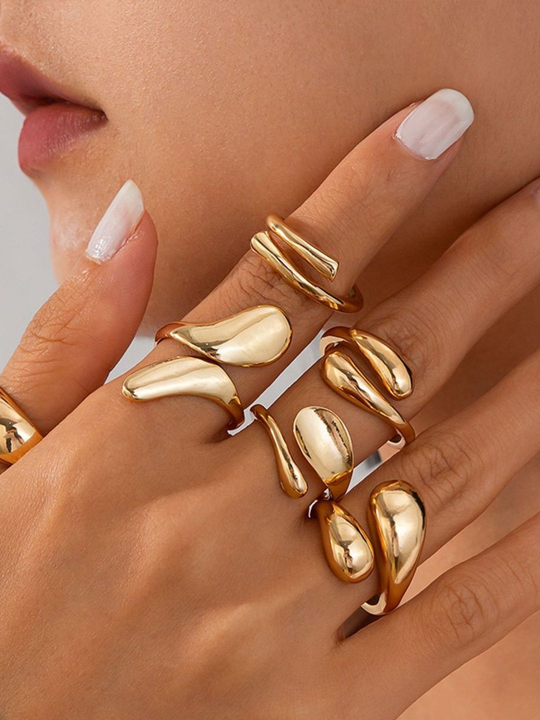 Set of 6 Gold-Plated Finger Ring