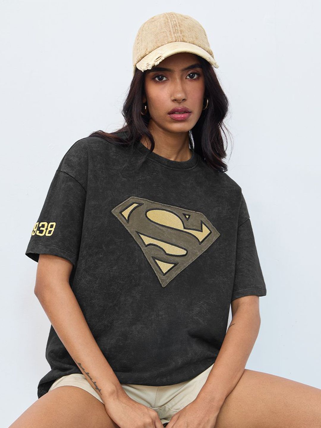 Women Oversized Fit Supergirl Vintage Printed Black T-Shirts