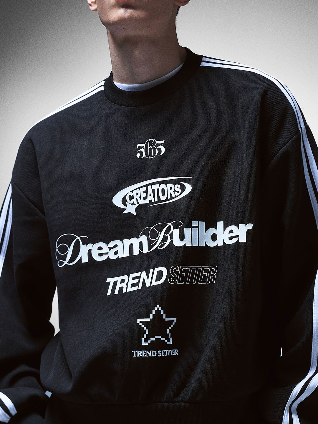 Needlecord print sweatshirt