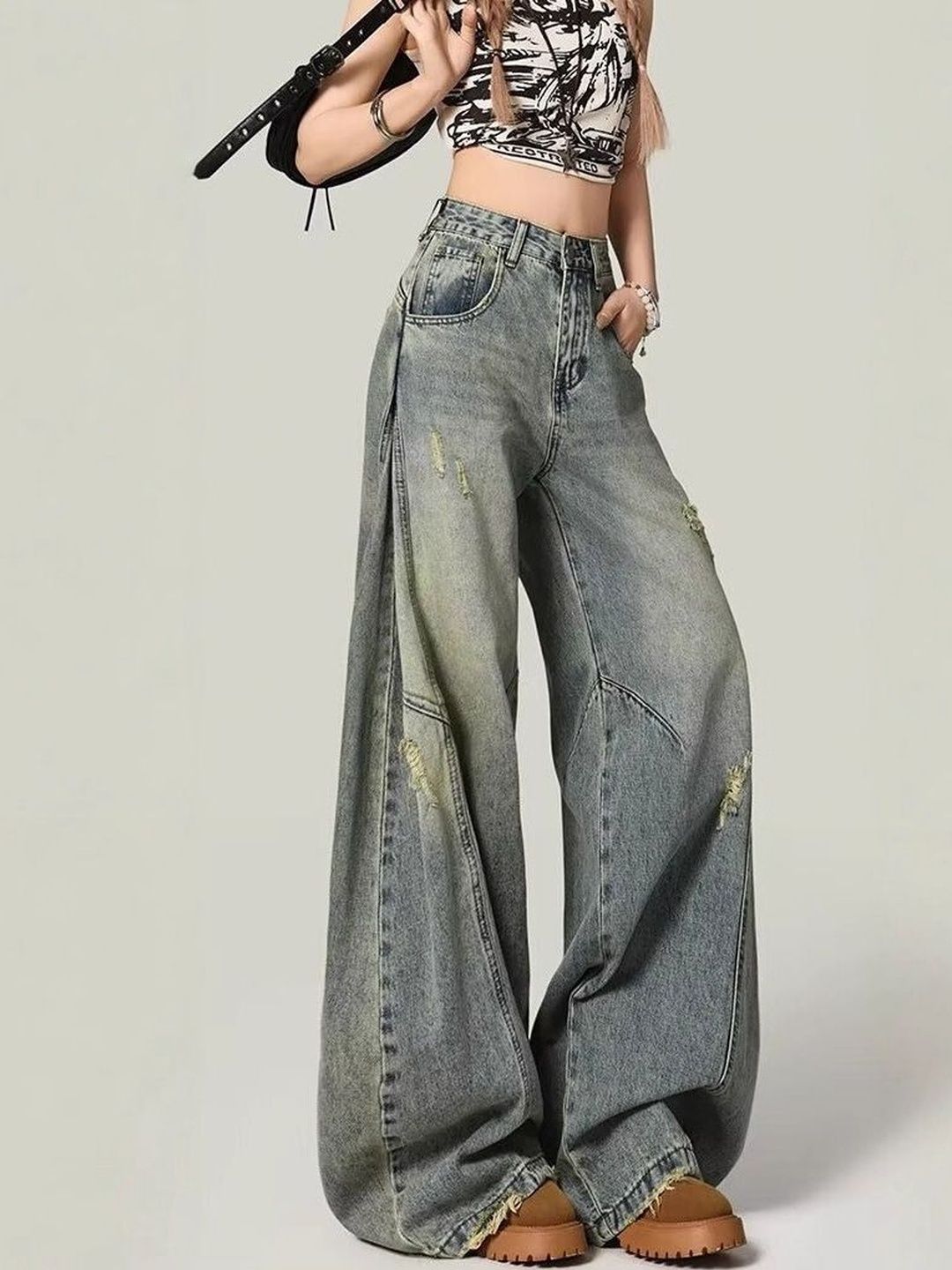 Women Flared Mid-Rise Light Fade Jeans