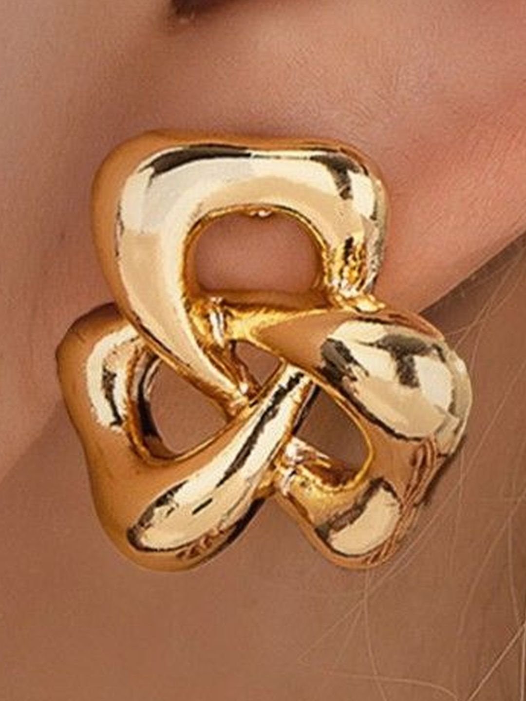 Classic Studs Earrings