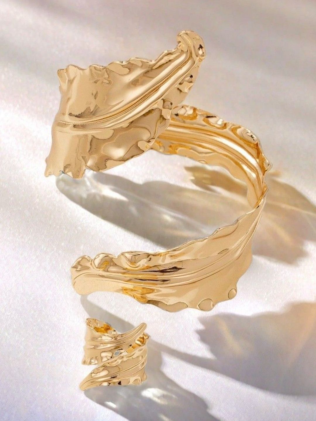 Gold-Plated Stone Studded Jewellery Set