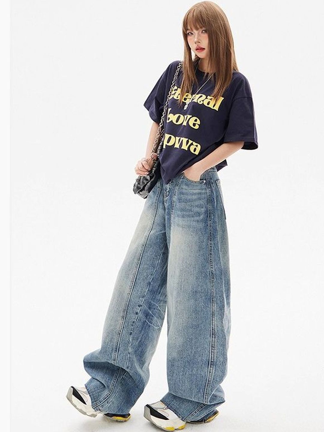 Women Flared Mid-Rise Light Fade Jeans