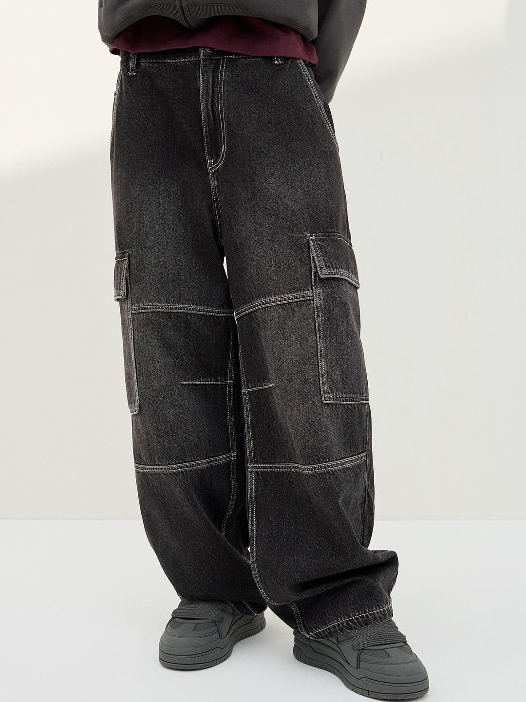 Men cargo parachute jeans