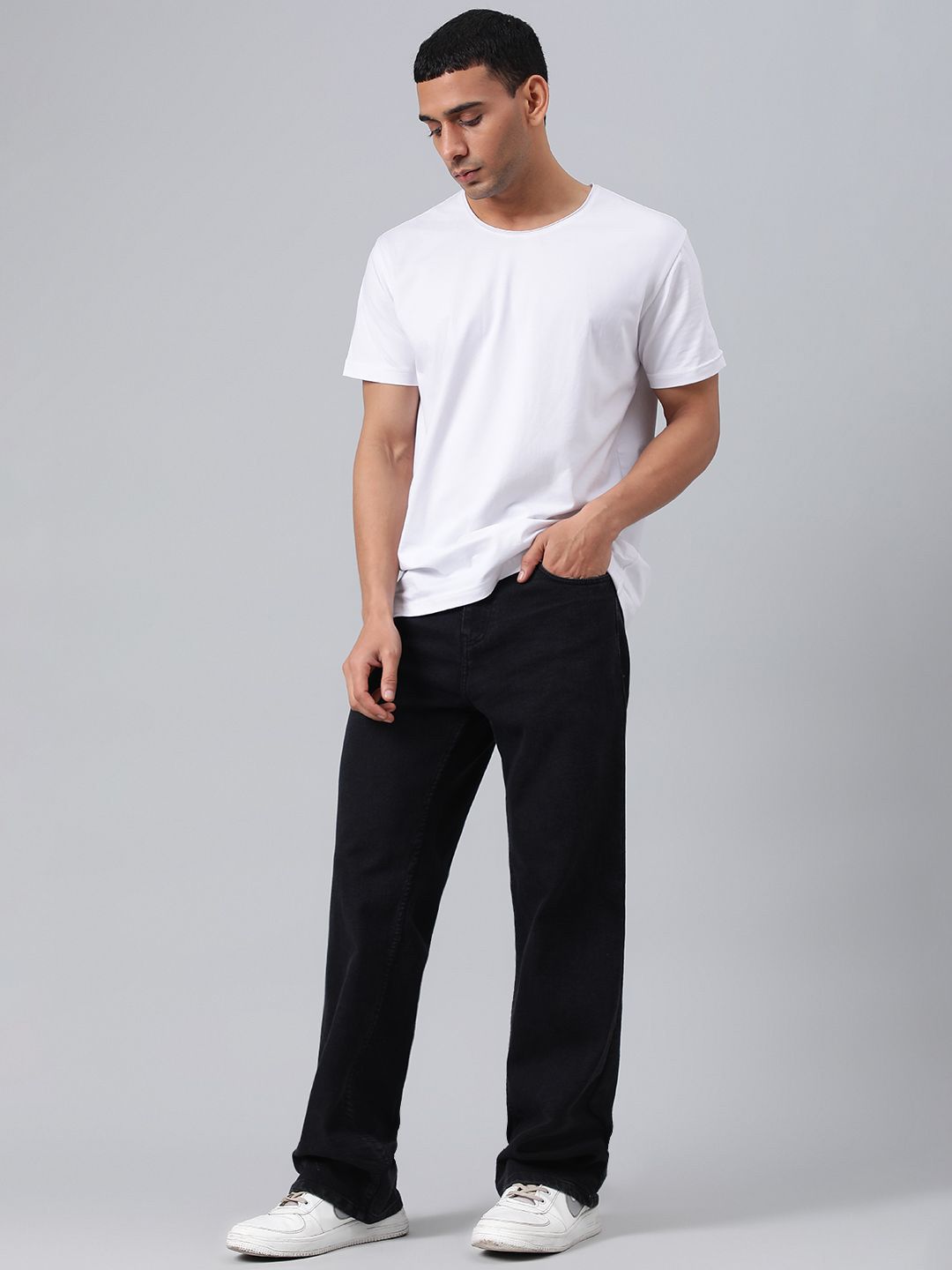 Men Regular Fit Mid-Rise Stretchable Jeans