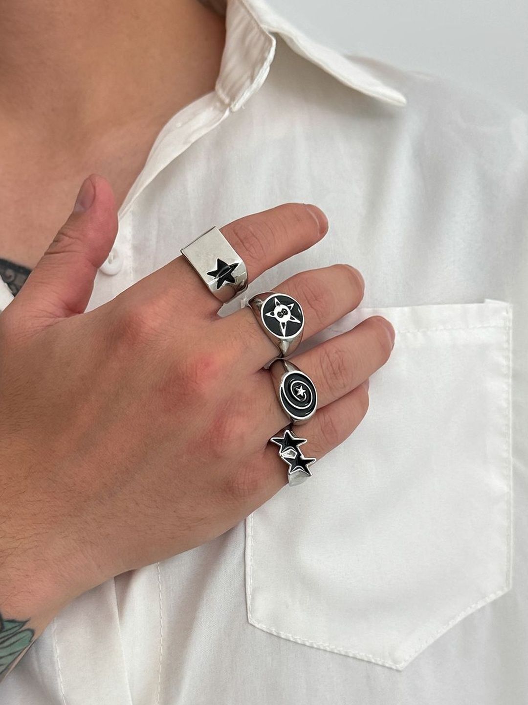 Men Set Of 4 Silver-Plated Finger Ring