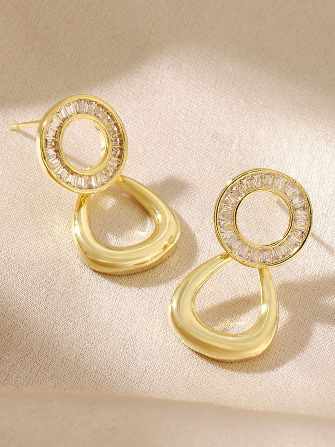 SALTY Yume Gold-Plated Contemporary Studs