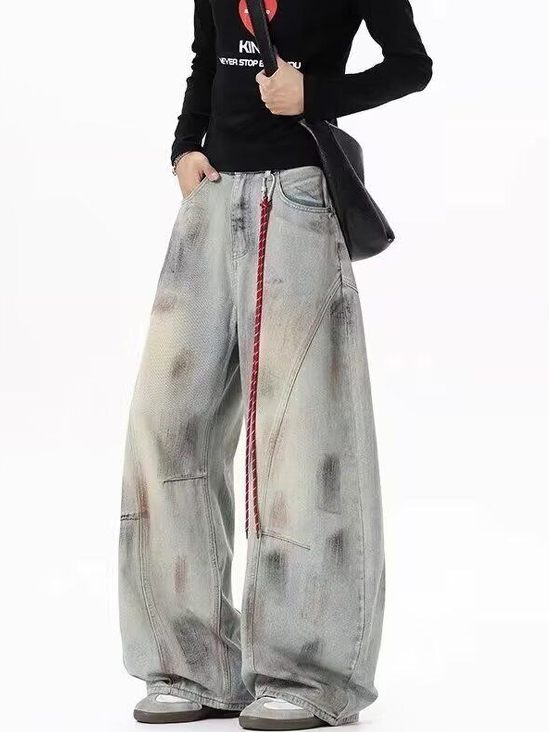 Men Wide Leg Mid-Rise Light Fade Jeans