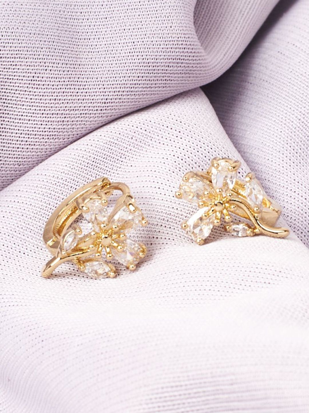 SALTY Artificial Stones Studded Floral Shaped Gulzar Bel Studs