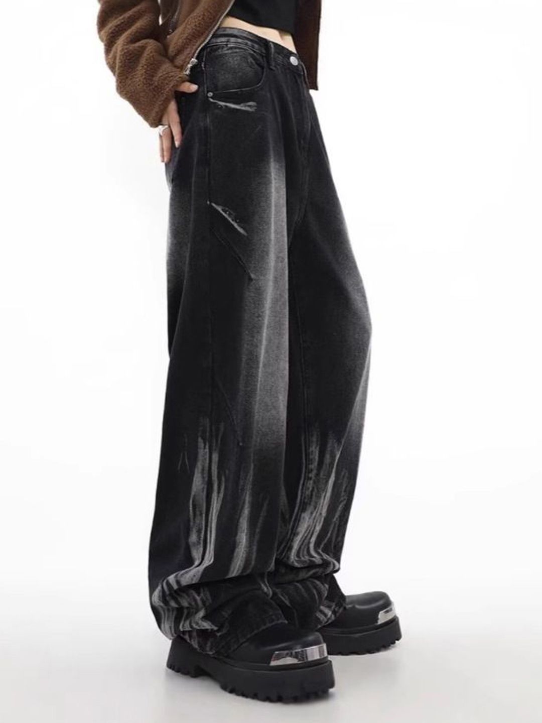 Men Wide Leg Mid-Rise Dark Fade Jeans