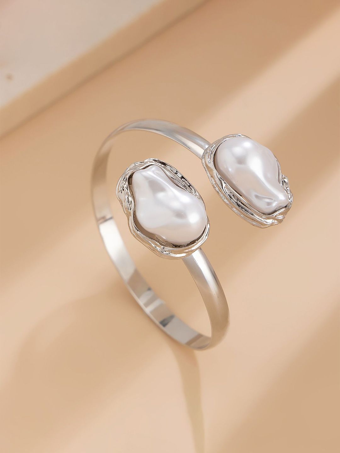 Women Pearls Handcrafted Silver-Plated Armlet Bracelet
