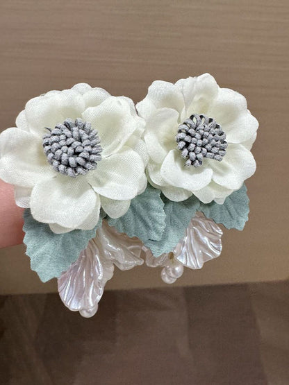 Pearls Beaded Floral Shaped Drop Earrings