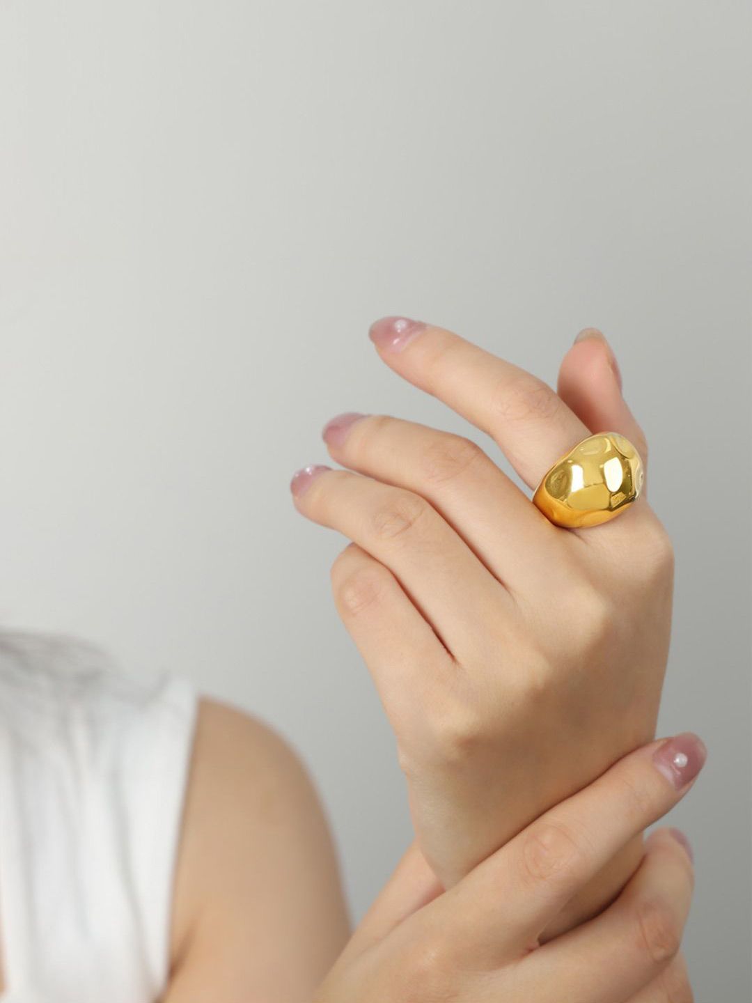 SALTY Gold-Plated Stainless Steel Glamour Chunk Adjustable Finger Ring