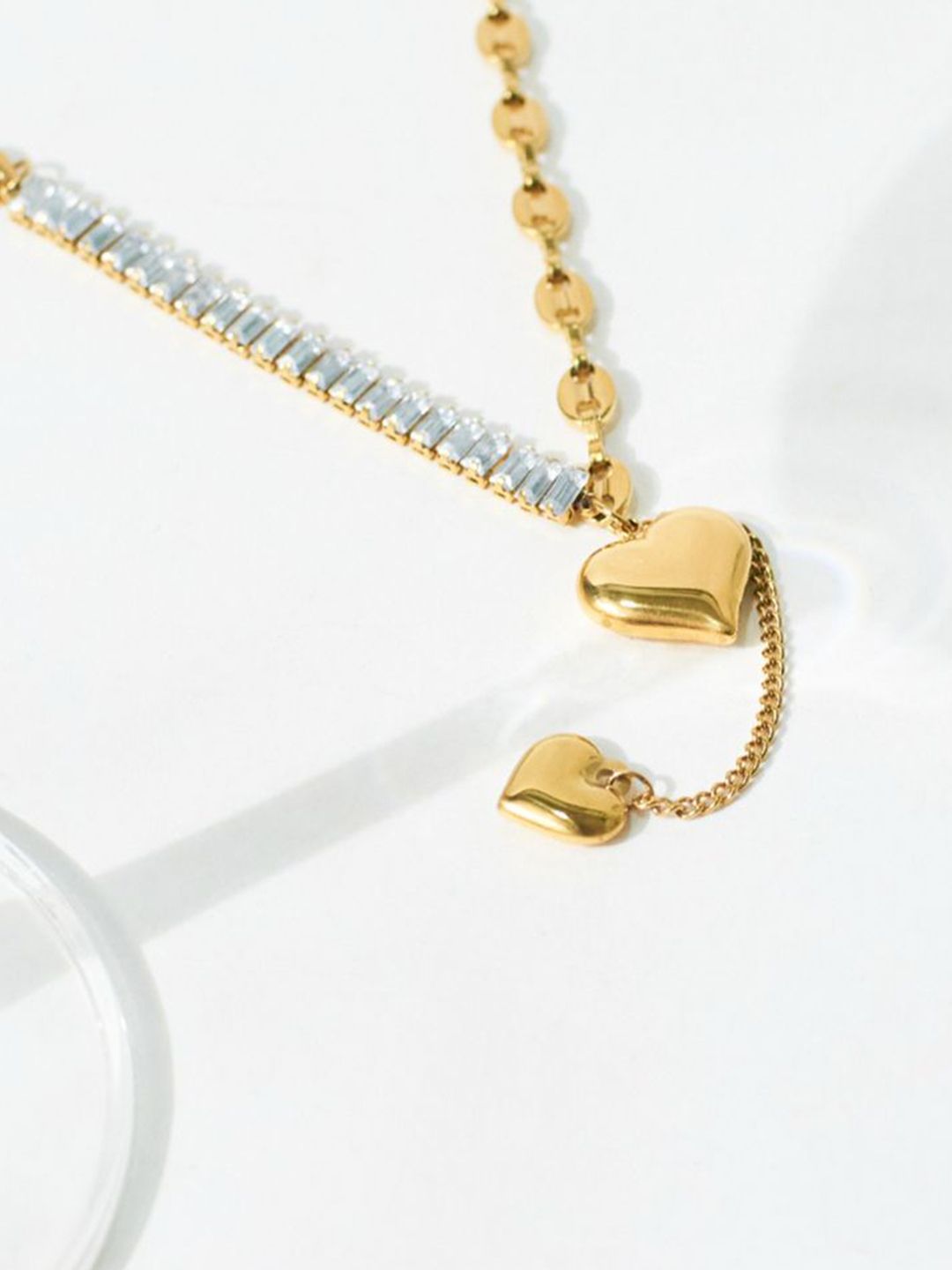 SALTY Artificial Stones Studded Necklace