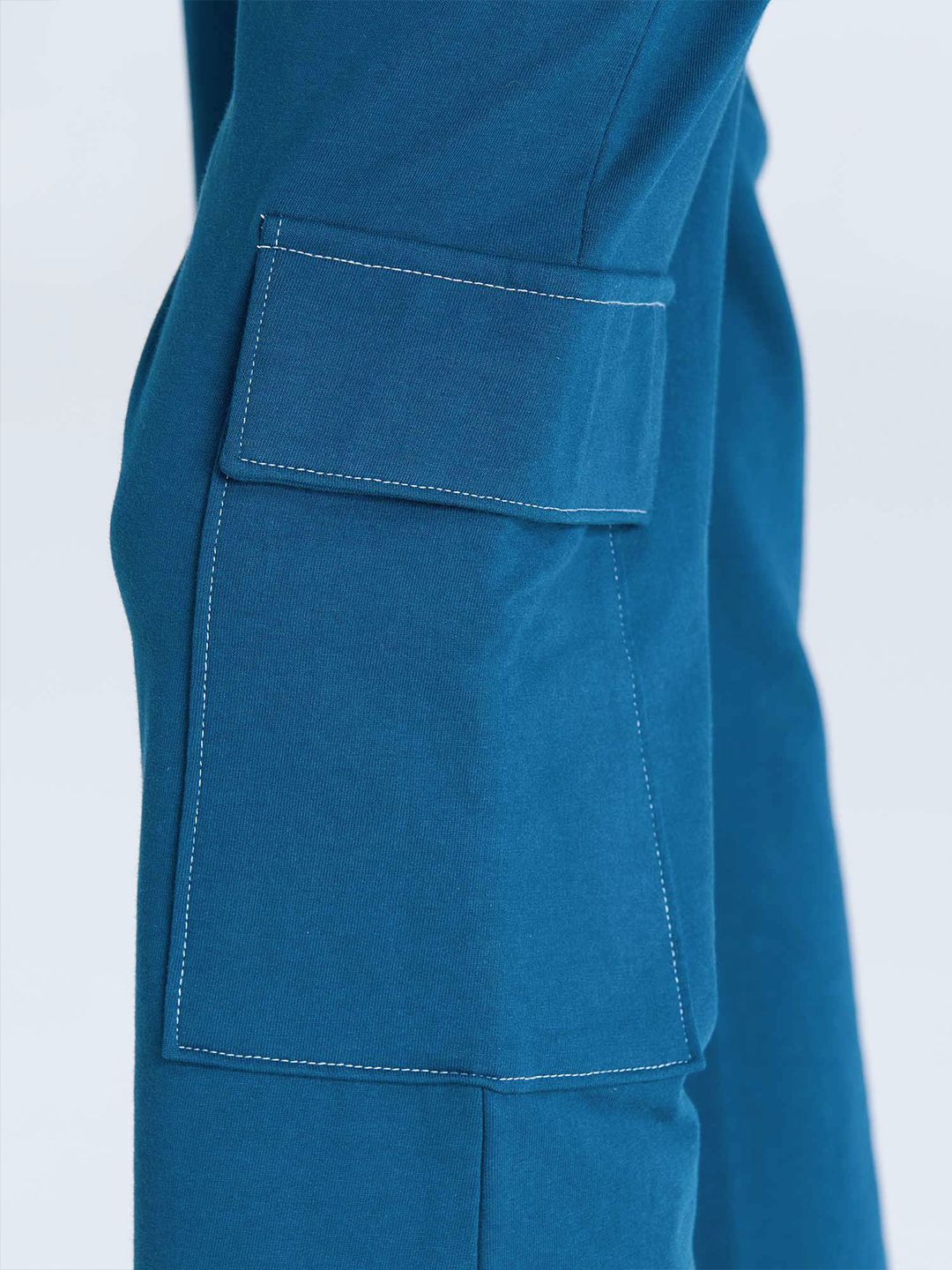 Moscow Women Wide Cargo Joggers