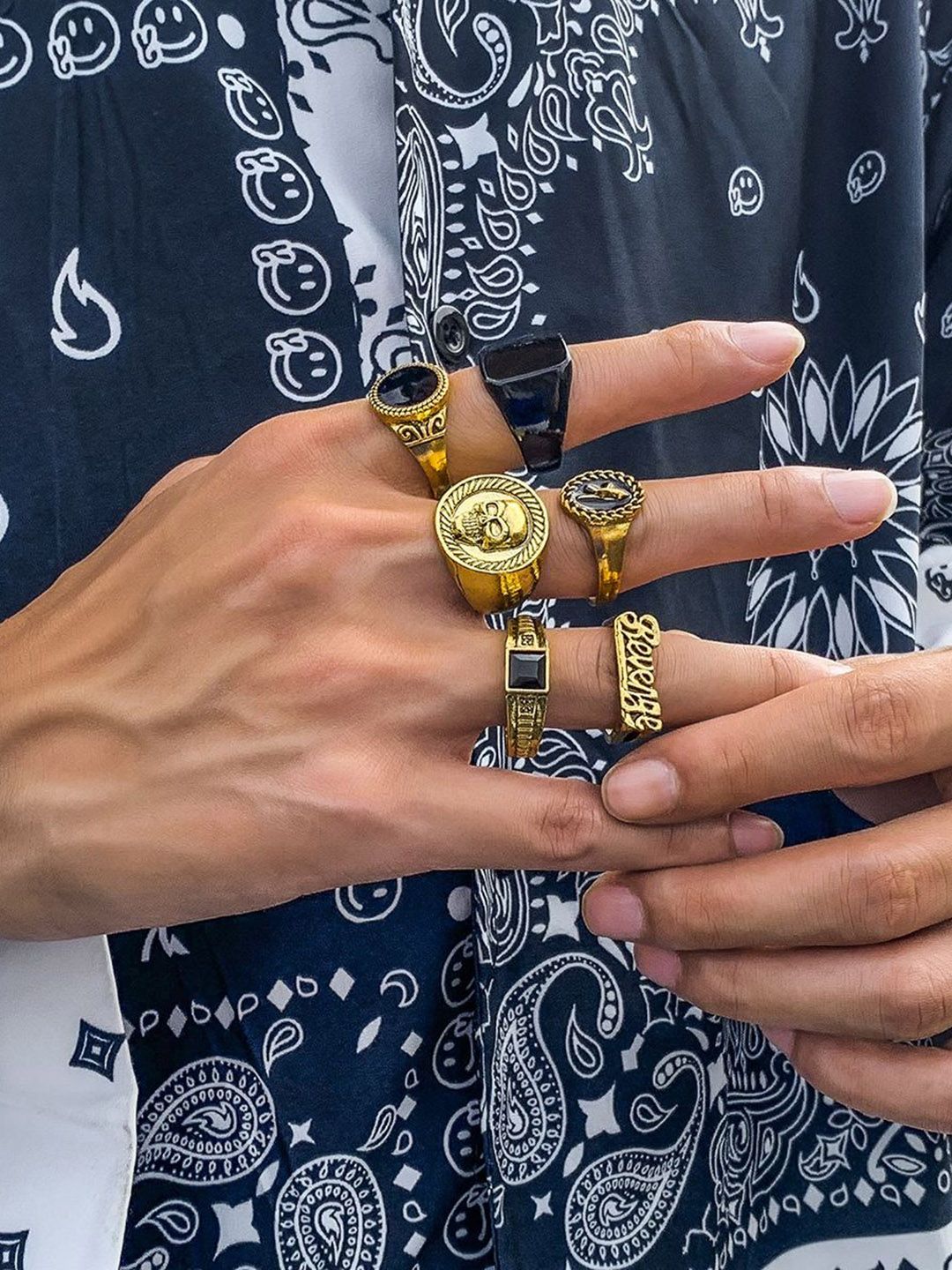 Men Pack Of 6 Gold-Plated Stone Studded Finger Rings